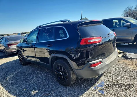 2017 Jeep Cherokee Latitude z USA, uszkodzony, nr VIN 1C4PJLCS2HD221453